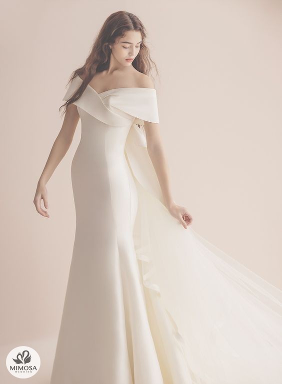 Top 10 mẫu váy cưới Hàn Quốc đẹp nhất mùa cưới 2023  Nicole Bridal