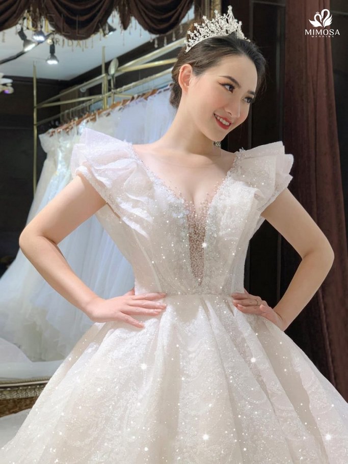 Những mẫu váy cưới cho người béo đẹp nhất | Quyên Nguyễn Bridal